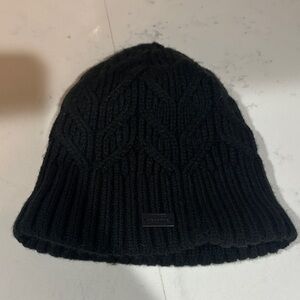 Under Armour Black Cable Knit Beanie